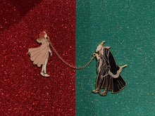 Load image into Gallery viewer, Ancient Magus Bride Elias &amp; Chise Connecting Chain Pin
